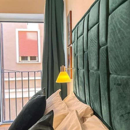 Studio Flat - Piazza San Cosimato By Yourhost โรม ภายนอก รูปภาพ